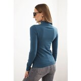 Kesi Włoski Women's viscose sweater with a collar and decorative buttons on the sleeves sea green | shoptok.hr