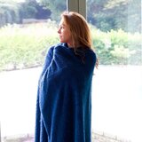  Topla odeja Snug-Rug Sherpa - temno modra Slike