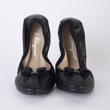 Salvatore Ferragamo baletanke crne cene
