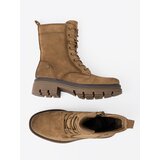 Shelvt Classic suede workers in a shade of brown | Shoptok.si