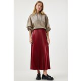  Women's Red Shiny Finish Pleated Knitted Skirt Cene