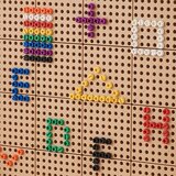 Masterkidz šareni vijci, 5 oblika za kreativnu tablicu STEM, 512 kom. | shoptok.hr
