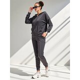 Resti Women's velour-style set | shoptok.hr