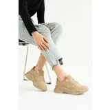 İnan Ayakkabı Beige - Women's Front Side Hole Hole Sneakers with Stripe Detail around the Edge.