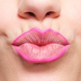 3INA The Automatic Lip Pencil črtalo za ustnice odtenek 371 - Electric Pink 0.35 g | Shoptok.si