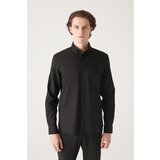 Avva Men's Black Oxford 100% Cotton Standard Fit Regular Cut Shirt Cene