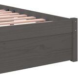  Posteljni okvir siv iz trdnega lesa 90x200 cm, (20643234) | Shoptok.si