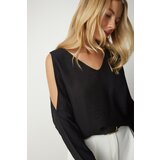 Happiness İstanbul Women's Black Off-the-Shoulder Release-Length Flowy Aerobatic Blouse Cene