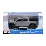 Maisto metalni model autića 1:24 sp 2023 toyota tacoma trd pro 32910GY cene