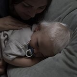 Lovi Night & Day Dynamic Soother Boy 3-6m silikonska dinamična duda varalica 2 kom za otroke | shoptok.hr