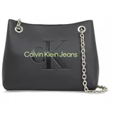 Calvin Klein Jeans Ročna torba Sculpted Shoulder Bag24 Mono K60K607831 Črna