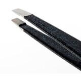 Tweezerman Slant Tweezer Special Edition pinceta s poševno konico 1 kos | Shoptok.si