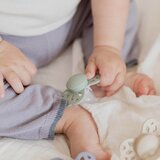 Bibs anatomska duda infinity silicone ivory & sage | Shoptok.si