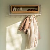 Spinder Design Stenski obešalnik iz masivnega hrasta v naravni barvi/sivorjav s polico 78 cm School – | Shoptok.si