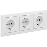 Legrand Trojna kućna SCHUKO utičnica sa okvirom SUNO 250V bela Cene
