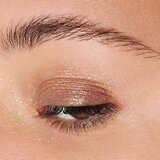 MAC Cosmetics Holiday Jelly Shine Eye Shadow bleščeča senčila za oči odtenek Glimmer For Breakfast 1 g | Shoptok.si