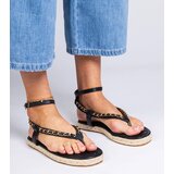 Gemre Black sandals adorned with a chain Varieur | ePonuda.com