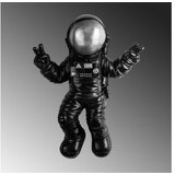 Wallity zidna dekoracija Cosmonaut 4, 35cmx47cmx10cm, Crna | ePonuda.com