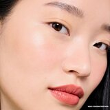 Benefit Glow-la-la osvetljevalec odtenek Raya 3 g | Shoptok.si