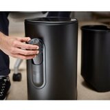 Joseph Joseph Mat črn kovinski koš za smeti s pedalom 10 l Arc – | Shoptok.si