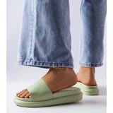 D/CEO White slides Ypsy | Shoptok.si