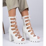 D/CEO marka niezdefiniowana White high-heeled boots with cut-outs Marsala | shoptok.hr