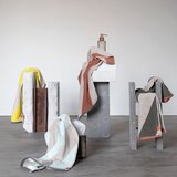 Mette Ditmer Denmark Kaki zeleni ručnik od organskog pamuka od frotira 50x90 cm Diagonal – | shoptok.hr