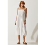  Women's White Strappy Crinkle Summer Knitted Dress Cene