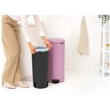 Brabantia Rožnat jeklen koš za smeti s pedalom 30 l NewIcon – | Shoptok.si