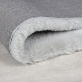 Flair Rugs Svetlo sivo sintetično krzno 120x170 cm Ivy Luxury Fur – | Shoptok.si