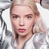 Dior Backstage Rosy Glow Blush highlighter i rumenilo u jednom nijansa 012 Rosewood 4,4 g | shoptok.hr