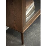 Unique Furniture Tamno smeđa vitrina u dekoru hrasta s kliznim vratima 110x160 cm Barrali – | shoptok.hr