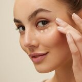 Nivea Hyaluron Cellular Filler tonirajuća hidratantna krema za oči nijansa 01 Light 4 ml | shoptok.hr