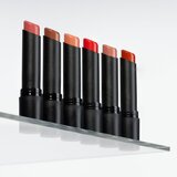 Catrice Glass Like Gloss Stick vlažilna sijoča šminka odtenek 030 Talk Hibiscus To Me 3 g | Shoptok.si