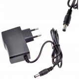 Rosfix napajalnik 9V 1A dc 5,5 x 2,1mm za arduino, (21656632) | Shoptok.si