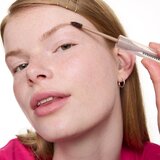 Essence Brow Lift & Freeze prozirni gel za obrve nijansa 02 Light Brown 7 ml | shoptok.hr