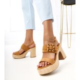 D/CEO Brown block-heeled sandals decorated with a buckle Elevira | Shoptok.si
