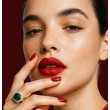LONDONTOWN Lakur dolgoobstojen lak za nohte odtenek Truly Ruby 12 ml | Shoptok.si