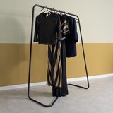 Spinder Design Črno jekleno stojalo za oblačila 118x160x57 cm Hang-On – | Shoptok.si