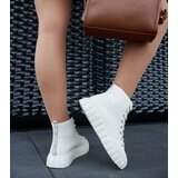 Gemre Beige long leather sneakers Carassai | Shoptok.si