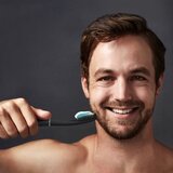 Foreo ISSA™ 4 Plus električna zobna ščetka Black 1 kos | Shoptok.si