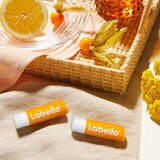 Labello Mango Shine tonirani balzam za ustnice 4.8 g | Shoptok.si