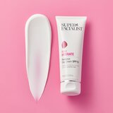 Super Facialist Rosehip Hydrate dnevna hidratantna i zaštitna krema SPF 15 75 ml | shoptok.hr