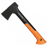 Sekira Fiskars XS X7