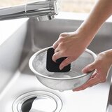 YAMAZAKI Silikonska spužvica za pranje posuđa Tower – | shoptok.hr