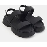 Sinsay Sandale na platformi od imitacije kože | shoptok.hr