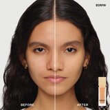 Burberry Beyond Wear Perfecting Matte Foundation tekoči puder z mat fini&amp;scaron;em odtenek Medium Warm 80 30 ml Slike