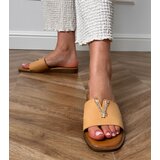 D/CEO Beige Flip-Flops with Gold Decoration Flavis | ePonuda.com
