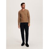 Reserved pulover z v-ovratnikom - bež | Shoptok.si
