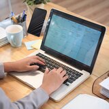 Techsuit sklopivi držač telefona za prijenosno računalo / monitor - srebrni | shoptok.hr